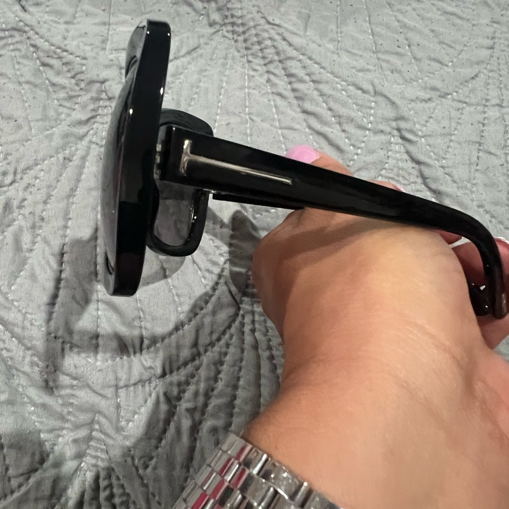 Tom Ford Black Cat-Eye Sunglasses - Picture 2 of 10